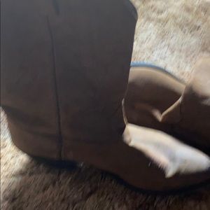 Size 10 woman’s Durango boots